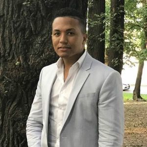 Meet your Posher, Jose